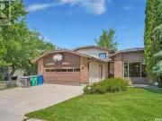 403 Smoothstone Crescent, Saskatoon, SK, S7J 4T1 house...
