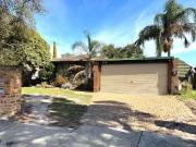 403 South Gippsland Highway, Cranbourne North VIC 3977