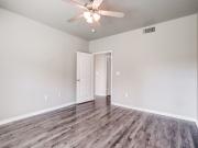404 Rio Grande 2 Bedroom Apartment for Rent at 404 Rio...