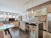 405 8 Charlotte Street