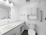 405 Park Road North Studio Apartment for Rent at 405...