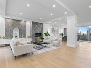 407 Patterson Boulevard SW Calgary, AB T3H 3N6