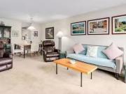 408 6735 Station Hill Court, Burnaby, BC, V3N 4W5 Single...