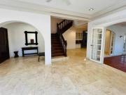 408 sqm Lot with 4 Bedrooms in Ayala Alabang Village...