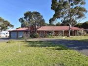 40 Barrington Lane, Sunbury VIC 3429 House For Rent