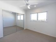 40 Bellthorpe Lane, Banya