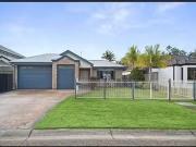 40 Brittany Drive, Oxenford, QLD 4210