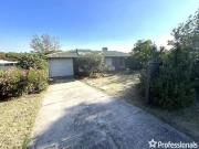 40 Lawrence Street, Gosnells, WA 6110