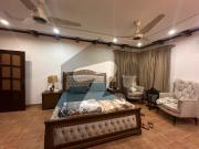 40 Marla 100 Feet Road House For Sale 9 Beds 10...