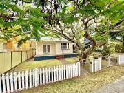 40 Peerless Avenue, Mermaid Beach, QLD 4218