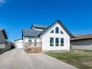 4104 66 Avenue Lloydminster AB T9V 2Y2 For Sale