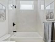 4107 25th Ave SW, Seattle, WA 98106 [Updated 1/8]