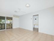 4/10 Alexandra Street, North Ward