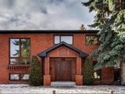 4132 121 ST NW Edmonton Alberta