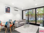 413/33 Mackenzie Street, MELBOURNE Apartment for rent...