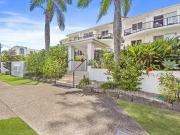 4/15 Surf Street, Mermaid Beach, QLD 4218 4/15 Surf Street, Mermaid Beach, QLD 4218