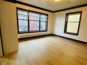 419 Queen Anne Avenue