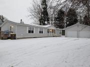 419 Vessey St, Portland, MI 48875