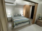 41.5sqm Uptown Parksuites Tower 2 Condo with 1br and...