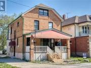 41 Giles East, Windsor, ON, N9A 4B6 house for sale Listing.