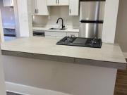 420 North Park Avenue, Unit 422 420 North Park Avenue,...