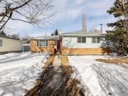 4216 37 Street, Red Deer, AB, T4N 0T7 house for sale |...