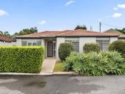 4/222 Central Street, Labrador, QLD 4215