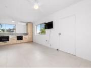 4/22 Laura Street, Highgate Hill Apartment for rent...
