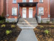 Ottawa, ON K1N 7S7 422 Nelson Street 2