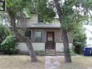 423 2Nd Street W, Shaunavon, SK, S0N 2M0 house for sale Lis.