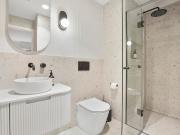 4/23 Franklin Place, West Melbourne VIC 3003 Apartment...