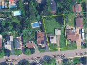 425 427 Blake Boulevard, Ottawa, ON, K1K 1A9 vacant land...