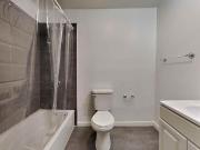 425 E 18th St 1 Bedroom Apartment for Rent at 425 E 18th...