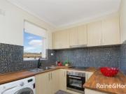 4/26 Frencham Street, Downer