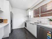 4/28 Bishop Street, Kingsville VIC 3012
