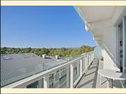 Modern contemporary apartment living Modern contemporary apartment living