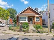 42 Carr Street, Toronto, ON, M5T 1B5 house for sale |...