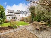 42 Farney Park, Sandymount, Dublin 4 Bennetts Sandymount...