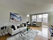 42 Glen Elm Avenue 3 Bedroom Apartment for Rent at 42...