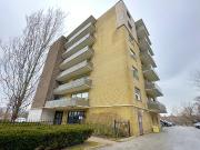 42 Gulliver Road 1 Bedroom Apartment for Rent at 42...