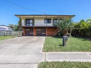 42 Kangaroo Avenue, Bongaree, QLD 4507