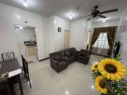 42 sqm Gilmore Heights Condo with Fully Furnished 1br...