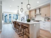 42 Wheatland Avenue SW Calgary, AB T3C 2W9