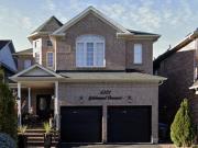 4301 Goldenrod Crescent Mississauga ON L5V 3C3 2 Bedroom...