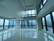 432.05 sqm 3BR Loft Condo with Den for Rent at...