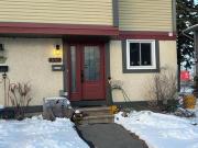 4338 Meadowvale Lane, Ottawa, ON, K1B 5A2 house for...