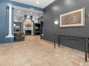 4343 Roosevelt Way NE # 401