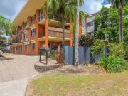 4/347 Lake Street, Cairns North, QLD 4870