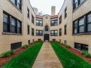 4350 58 N. Cicero Ave/4801 13 W. Montrose Ave Two Bedroom