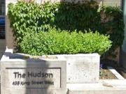 438 King Street West 01306 Toronto ON M5V 3T9 2 Bedroom...